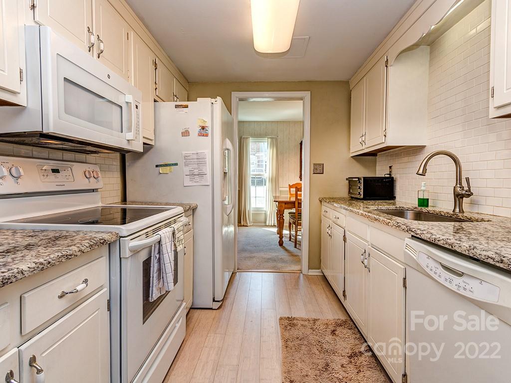 8059 Regent Park Lane Charlotte NC 28210