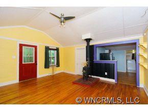 102 Hayes Cove Road Leicester NC 28748