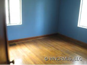 33 S Bear Creek Road Asheville NC 28806