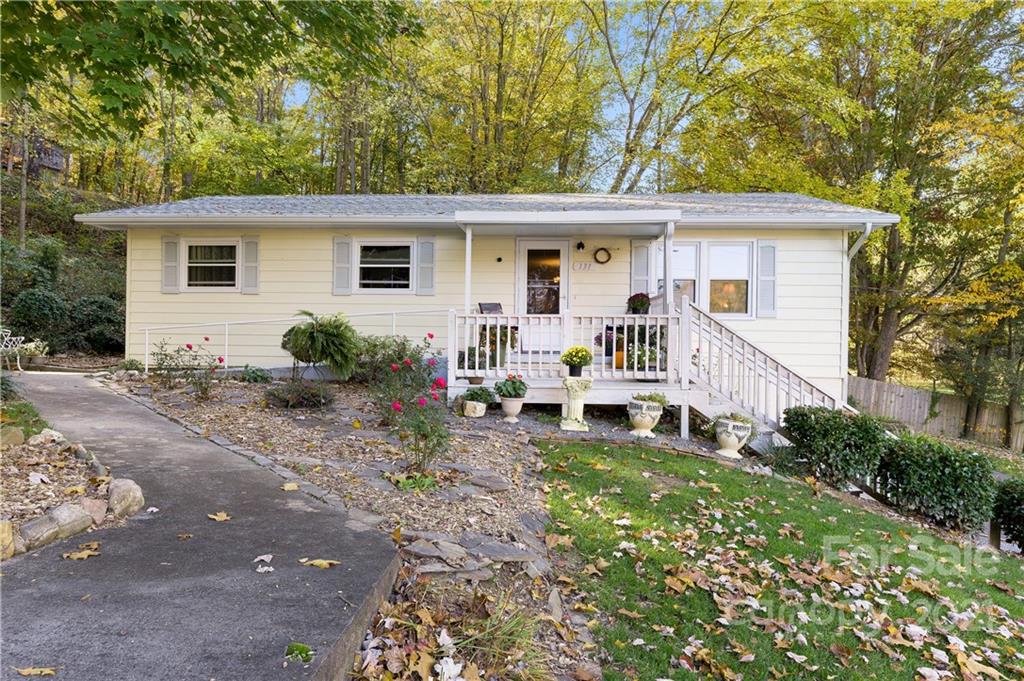 131 Davis Cove Road Waynesville NC 28786
