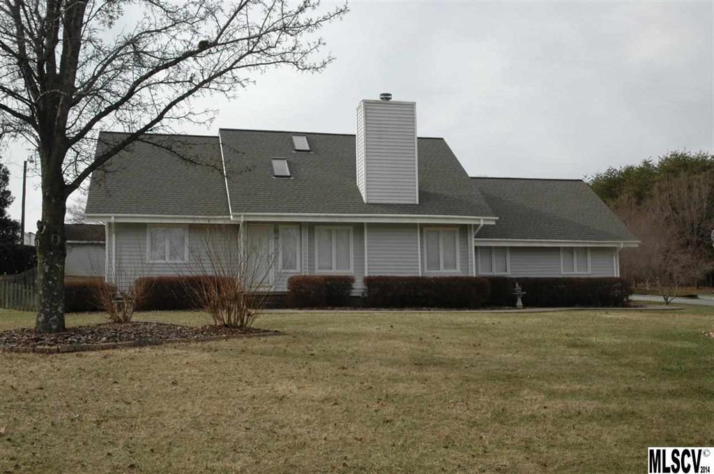 1723 Maybrook Boulevard Hickory NC 28601