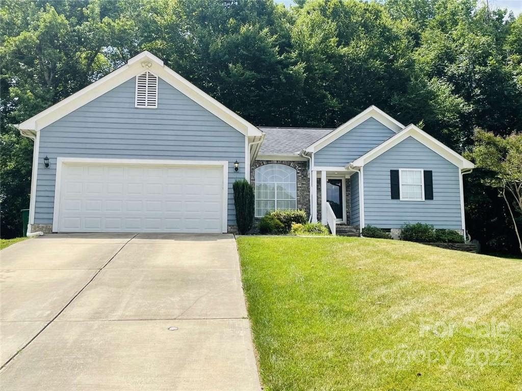 3825 Hedingham Court Charlotte NC 28269