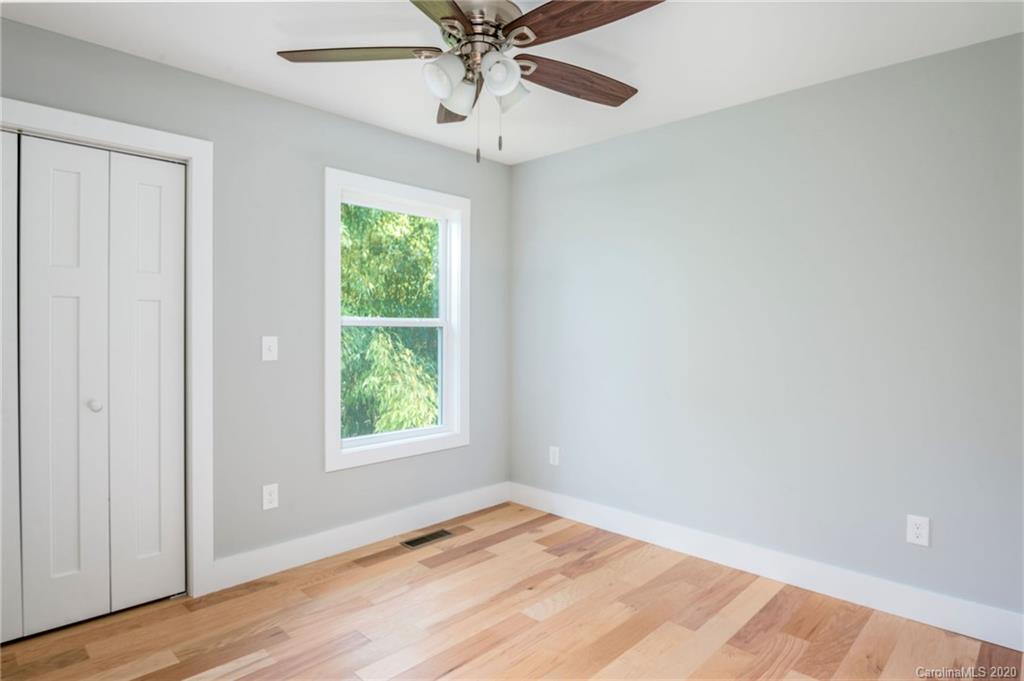 18 Floyd Miller Road Candler NC 28715