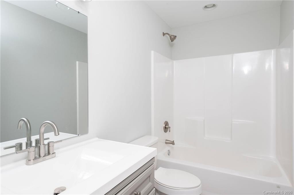 18 Floyd Miller Road Candler NC 28715