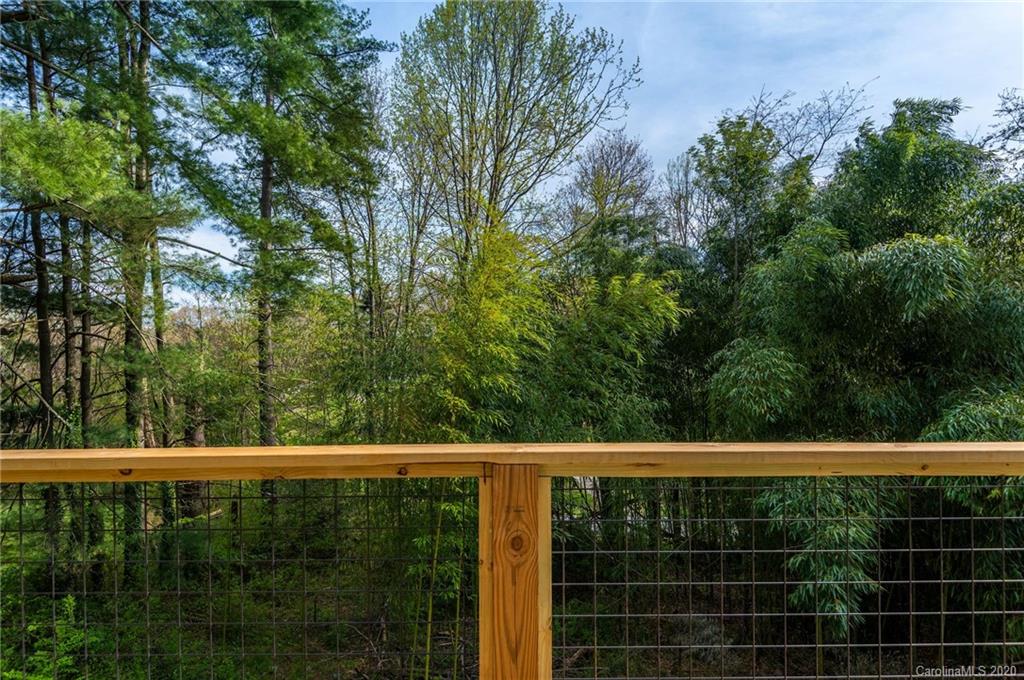18 Floyd Miller Road Candler NC 28715