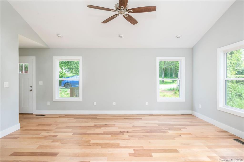 18 Floyd Miller Road Candler NC 28715