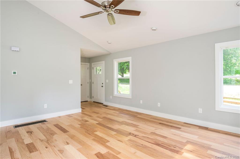 18 Floyd Miller Road Candler NC 28715