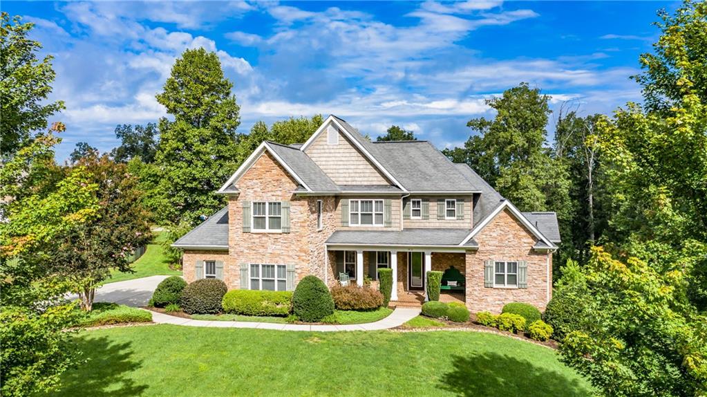 3831 Wandering Lane Ne Hickory NC 28601