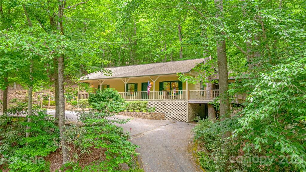 2352 Ugugu Drive Brevard NC 28712