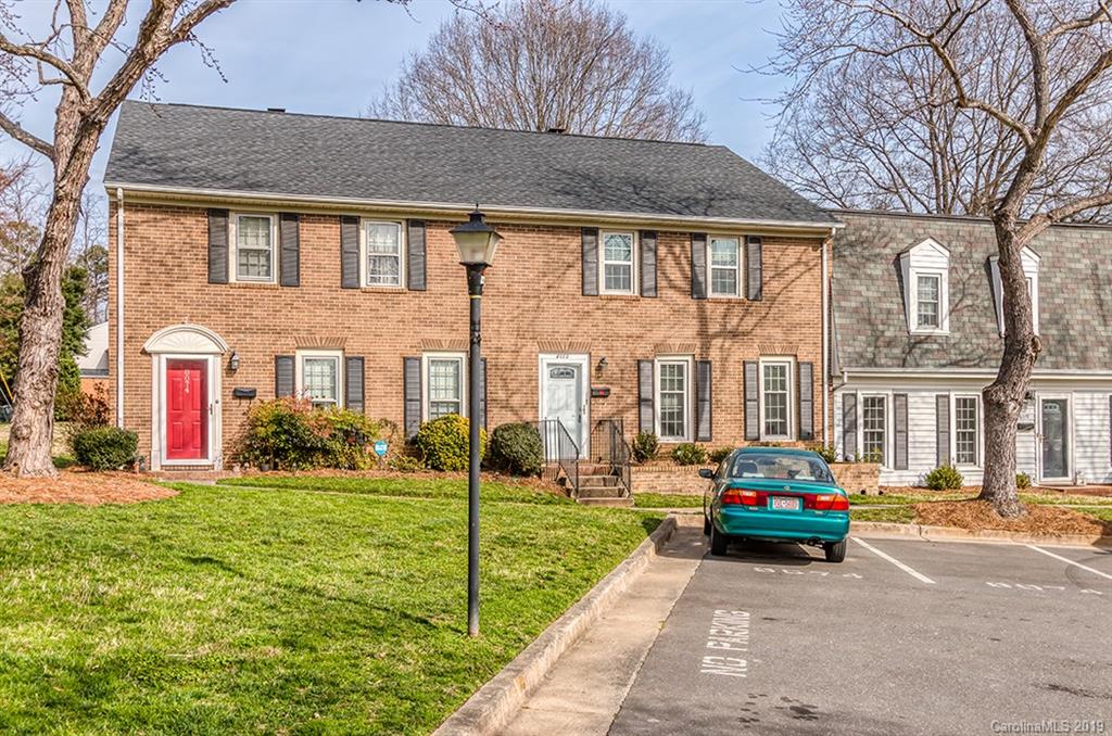 8072 Knights Bridge Road Charlotte NC 28210