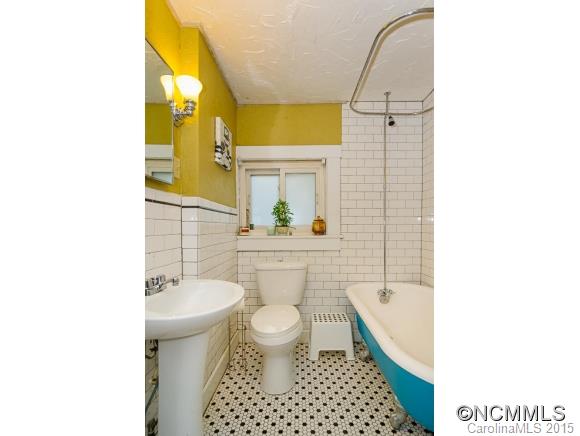 30 Fulton Street Asheville NC 28801