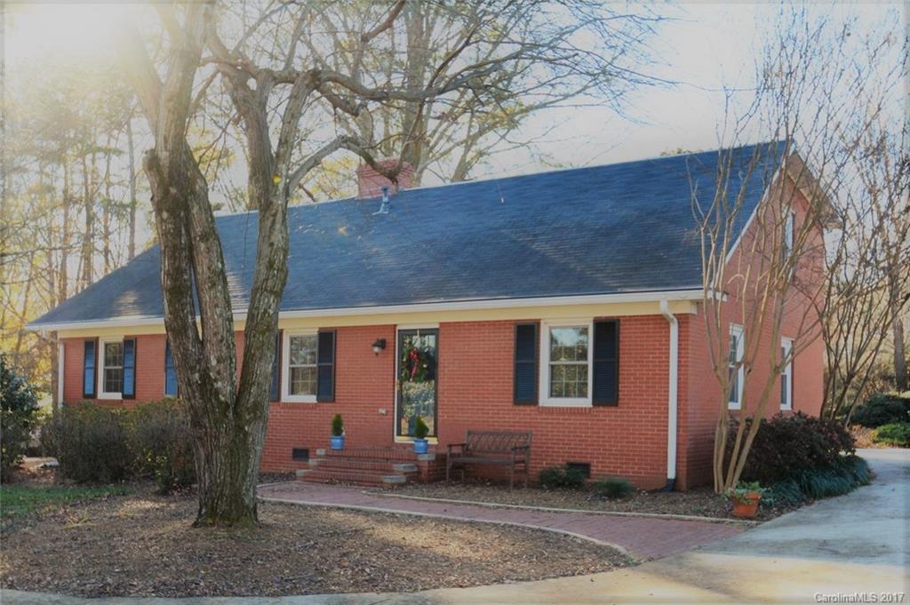 353 S Magnolia Street Mooresville NC 28115