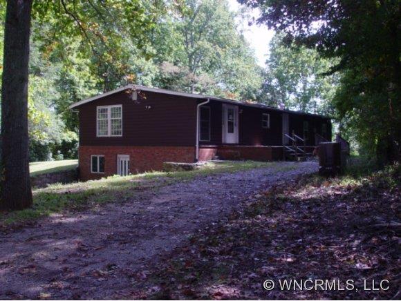 17 White Owl Drive Candler NC 28715