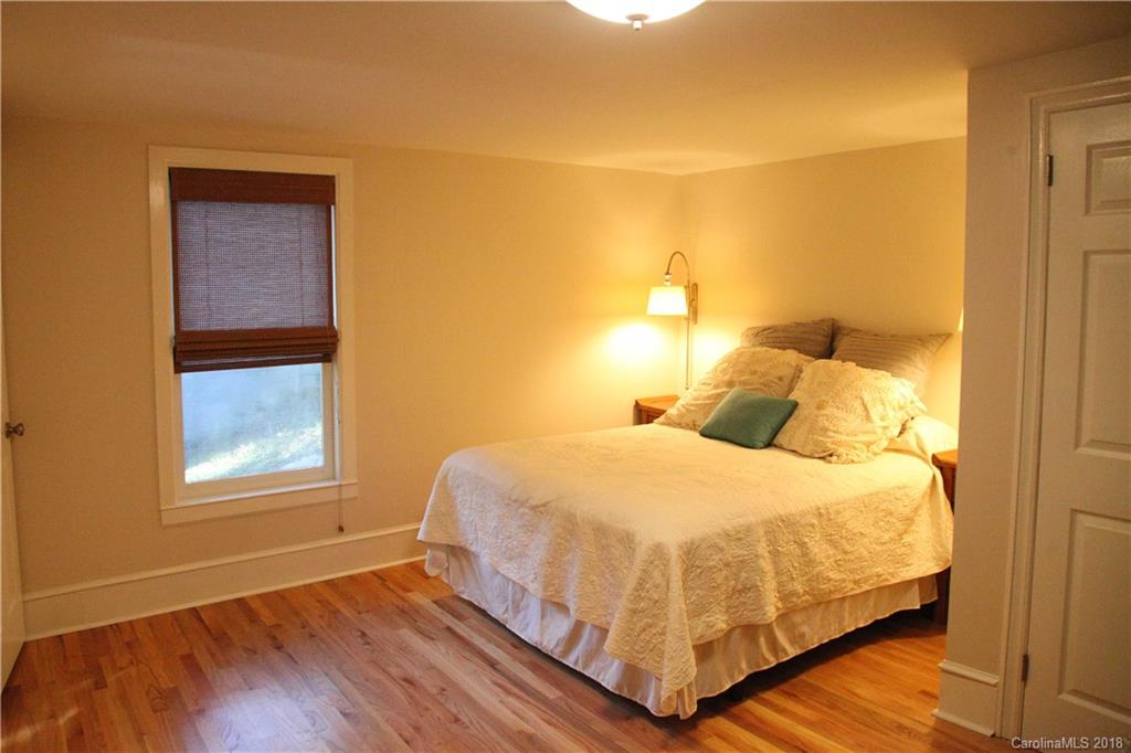 28 Nebraska Street Asheville NC 28806