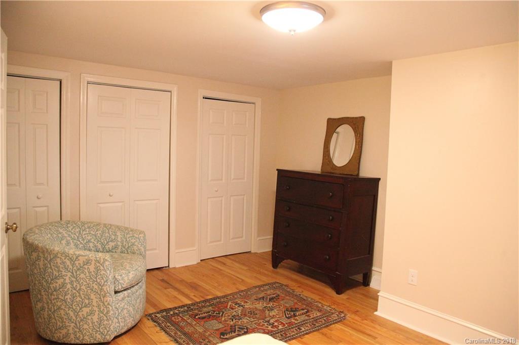 28 Nebraska Street Asheville NC 28806