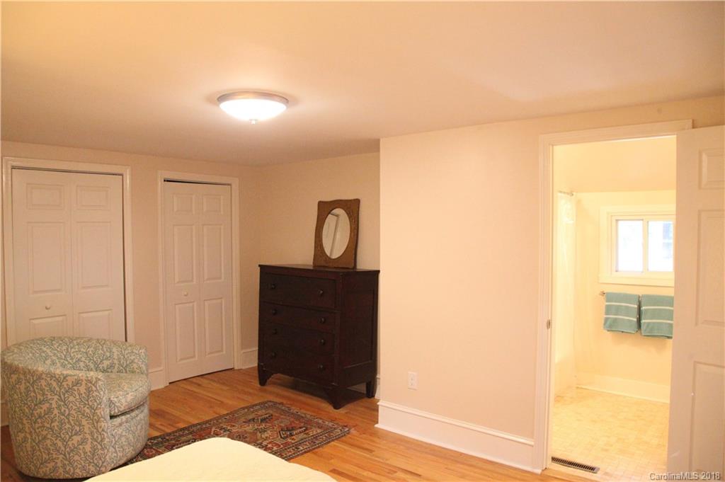 28 Nebraska Street Asheville NC 28806