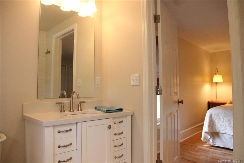 28 Nebraska Street Asheville NC 28806