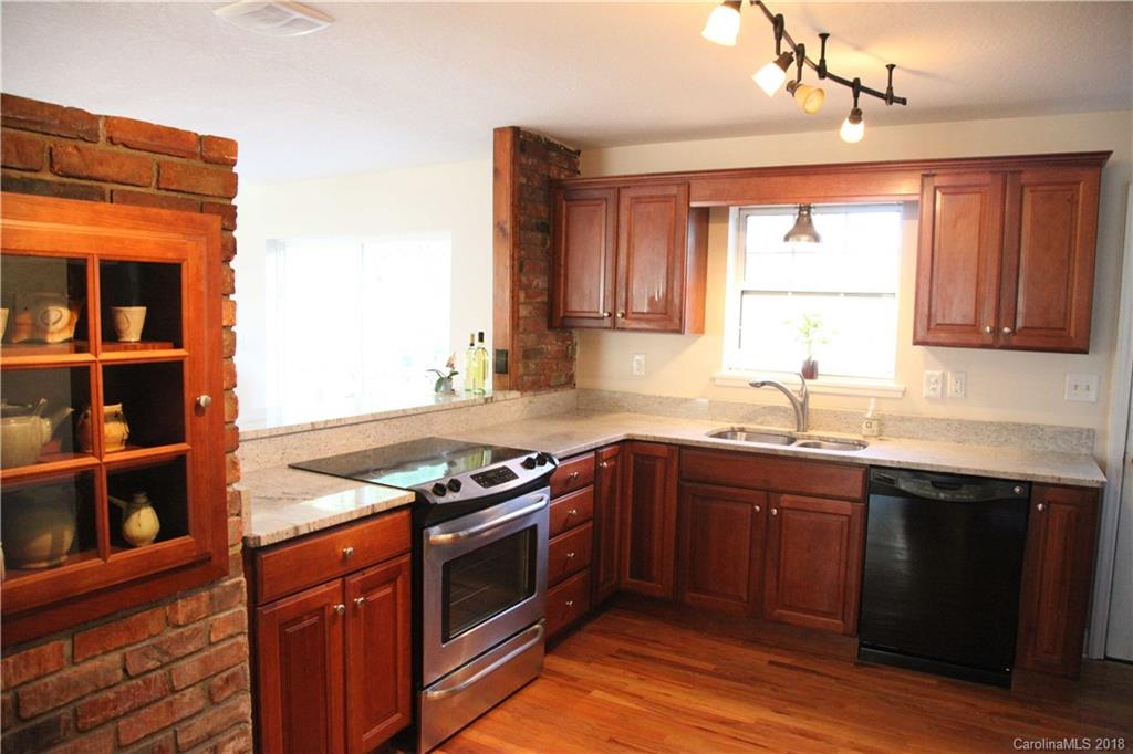 28 Nebraska Street Asheville NC 28806