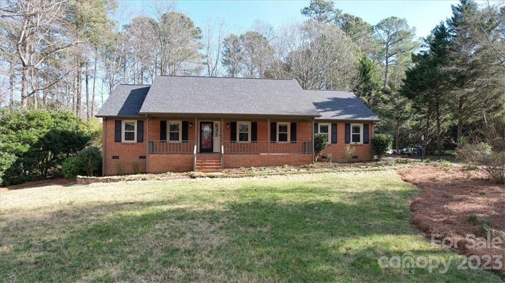 4533 Glen Oaks Drive Matthews NC 28104