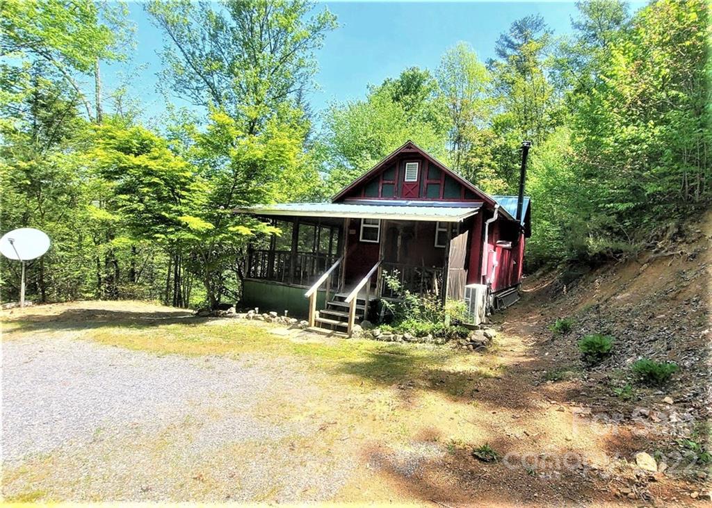 117 Rebel Drive Hot Springs NC 28743
