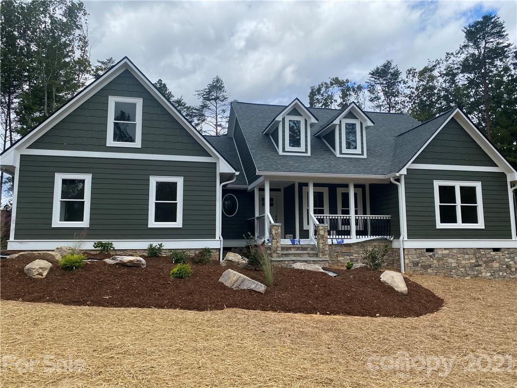 101 Oaks Park Nebo NC 28761