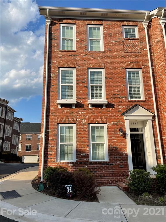 1940 Winpole Lane Charlotte NC 28273