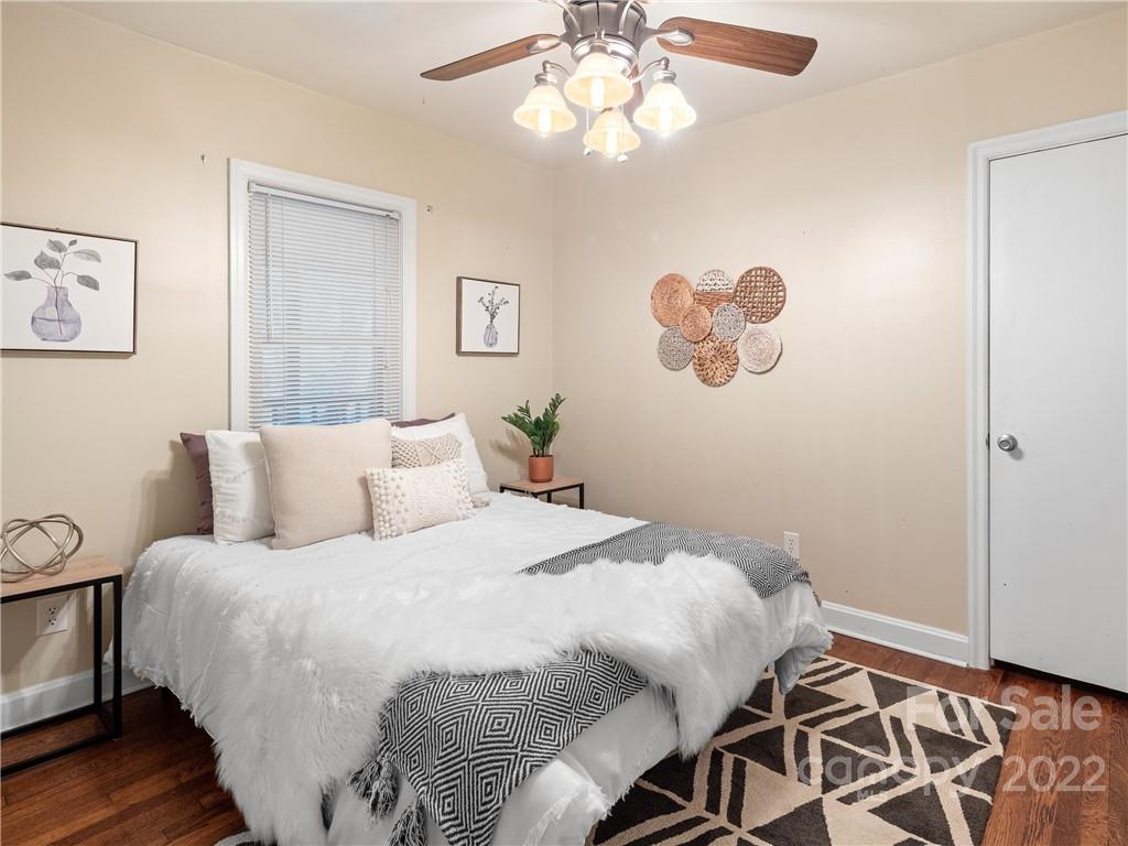 102 Moody Avenue Candler NC 28715