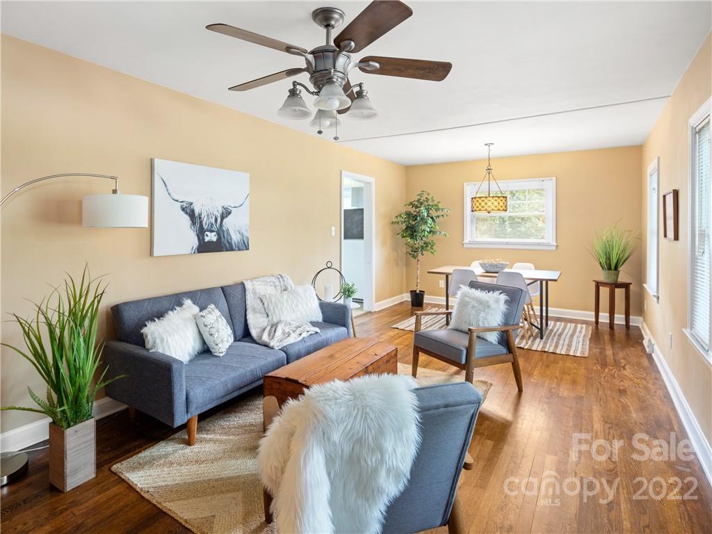 102 Moody Avenue Candler NC 28715