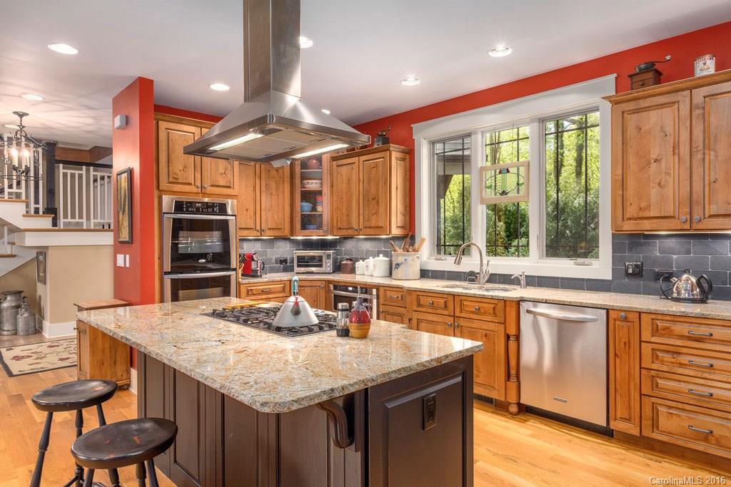 258 Lakewood Drive Asheville NC 28803