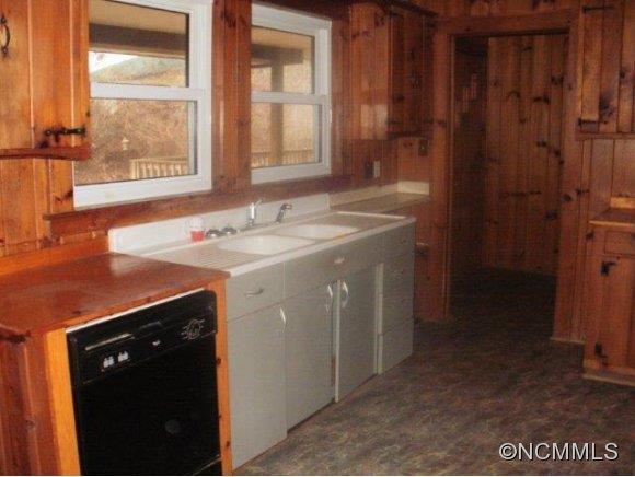 14 Madith Lane Candler NC 28715