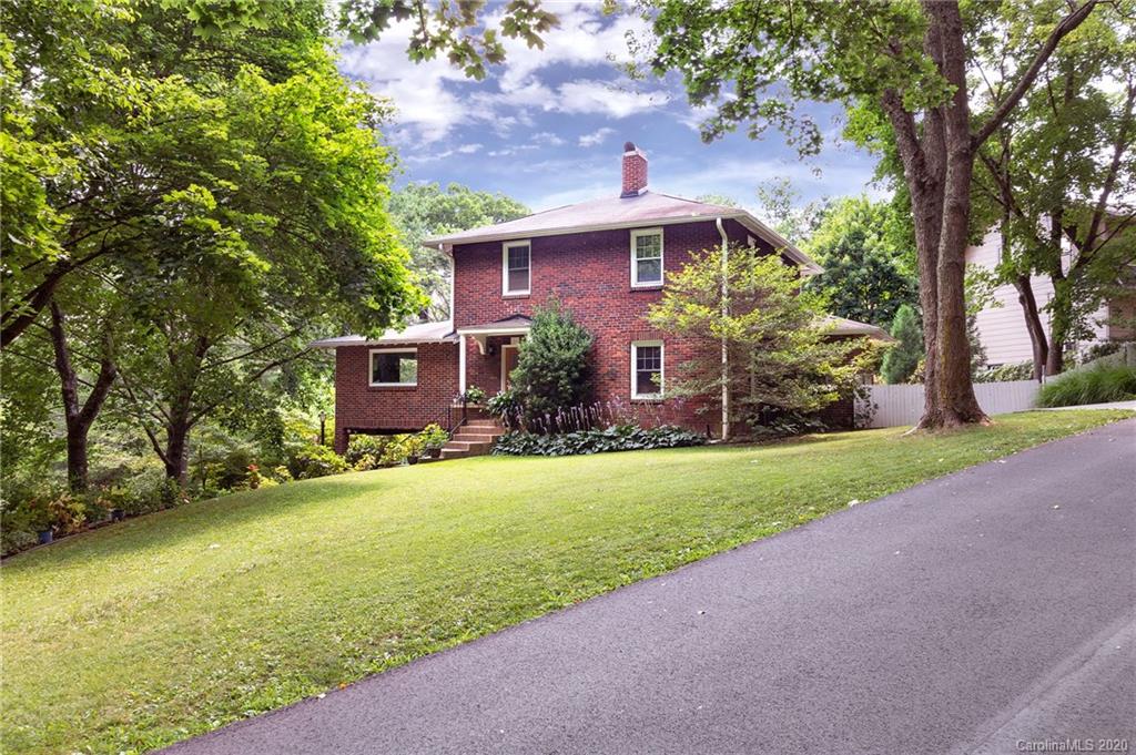 26 Aurora Drive Asheville NC 28805