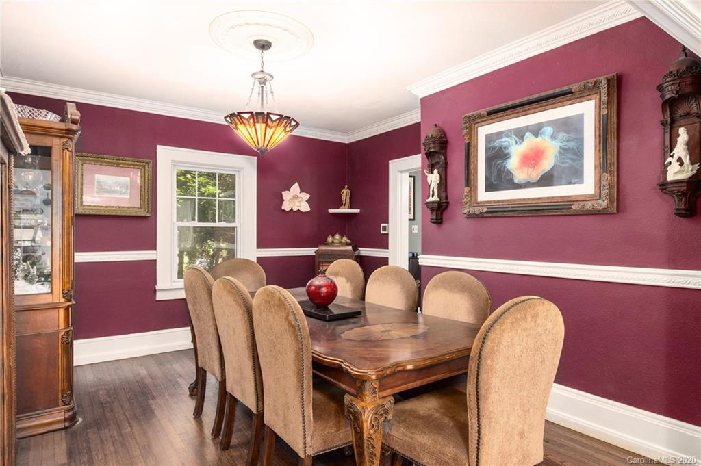 26 Aurora Drive Asheville NC 28805