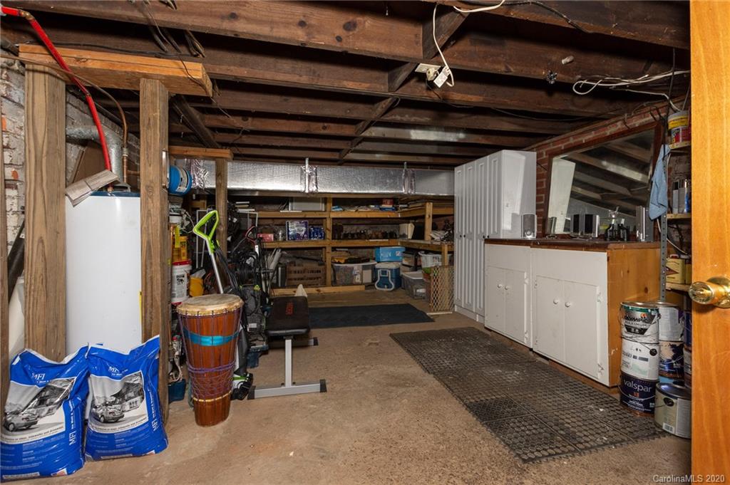 26 Aurora Drive Asheville NC 28805