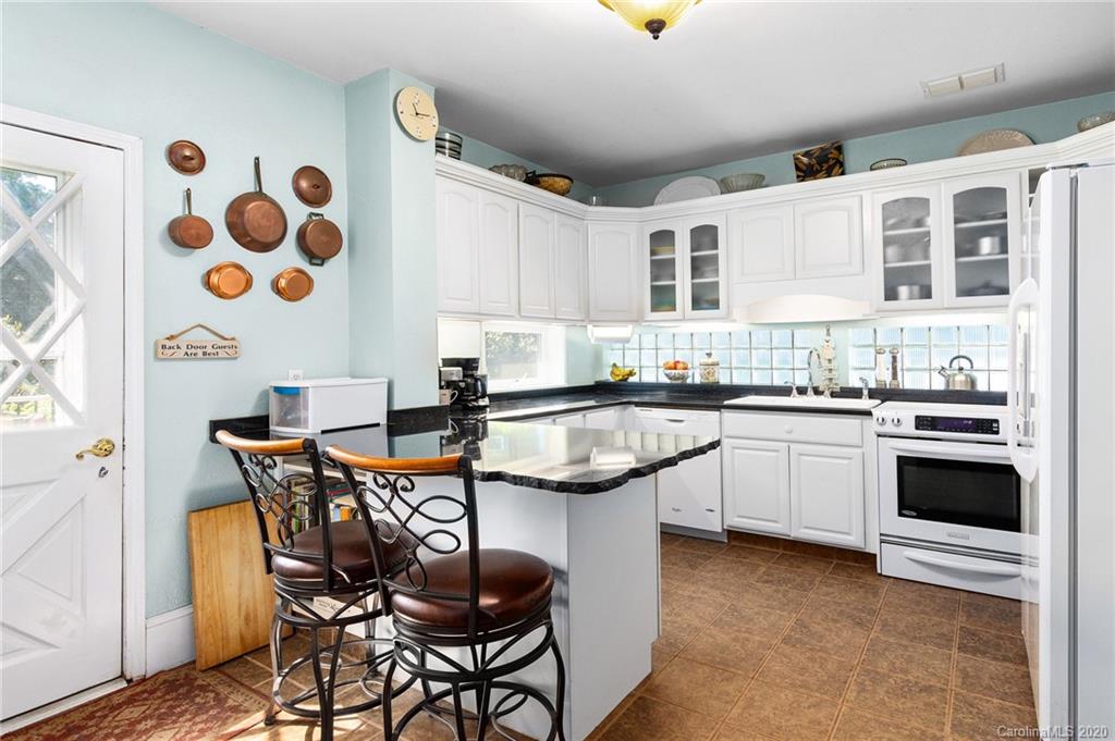 26 Aurora Drive Asheville NC 28805