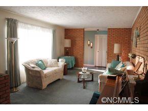 6 Green Valley Court Asheville NC 28806