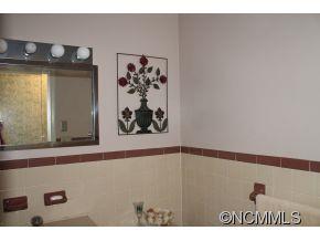 6 Green Valley Court Asheville NC 28806