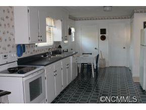 6 Green Valley Court Asheville NC 28806
