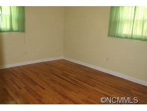 6 Green Valley Court Asheville NC 28806