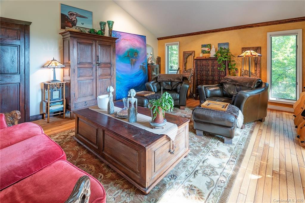 73 Charlyn Drive Asheville NC 28803