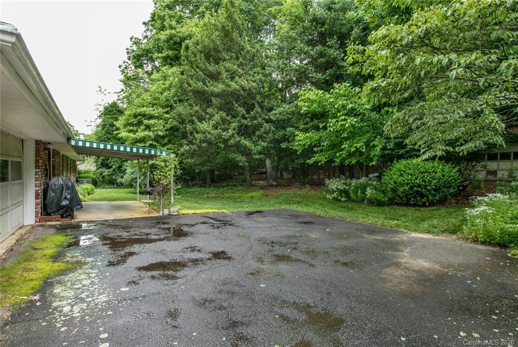 15 Stancliff Drive Asheville NC 28803