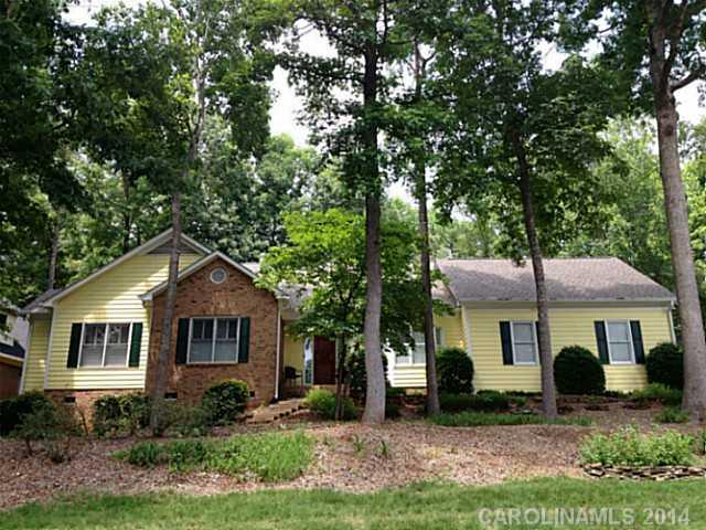 10210 Whitethorn Drive Charlotte NC 28277