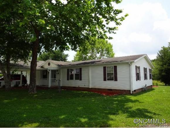 221 Misty Lane Hendersonville NC 28739