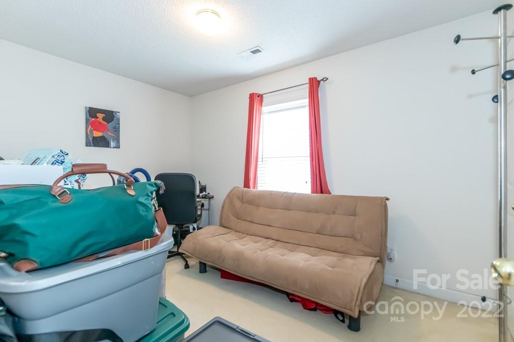 527 Lightspun Lane Charlotte NC 28216