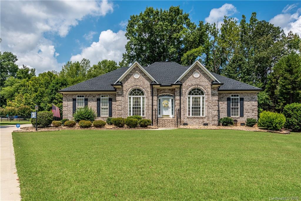 8438 Locksley Drive Harrisburg NC 28075