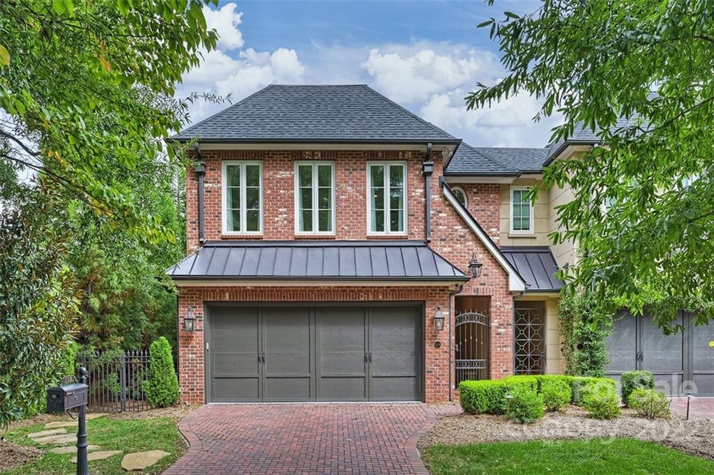 109 Huntley Place Charlotte NC 28207