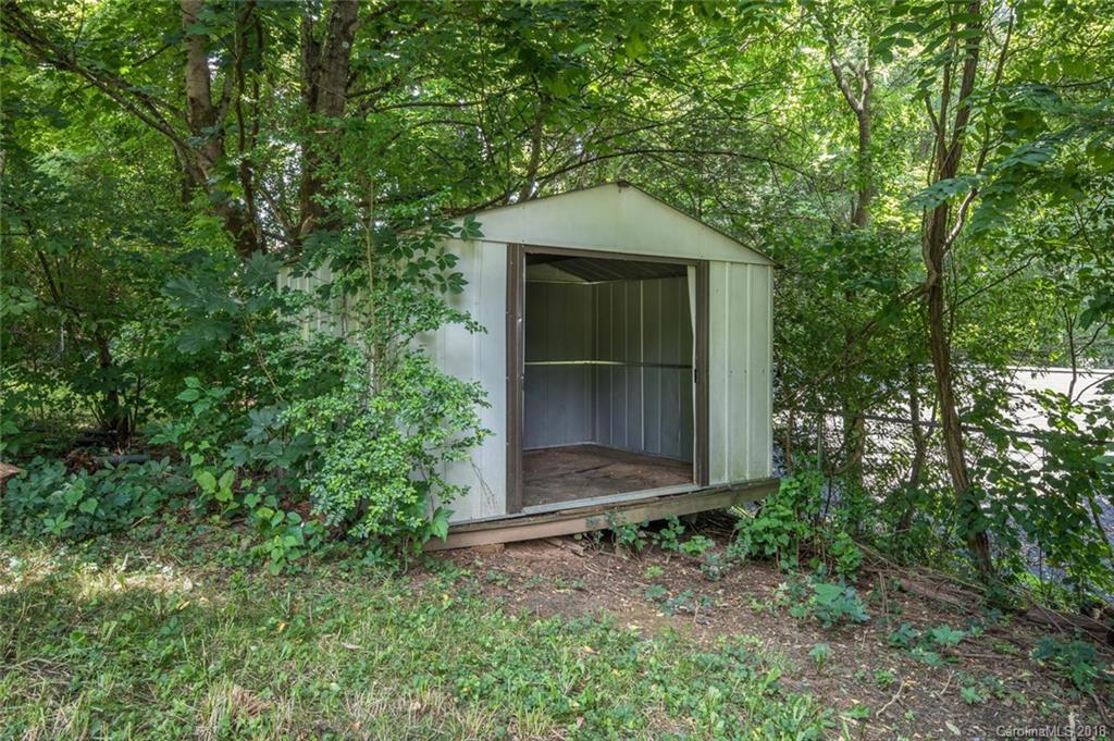 113 Arco Road Asheville NC 28805