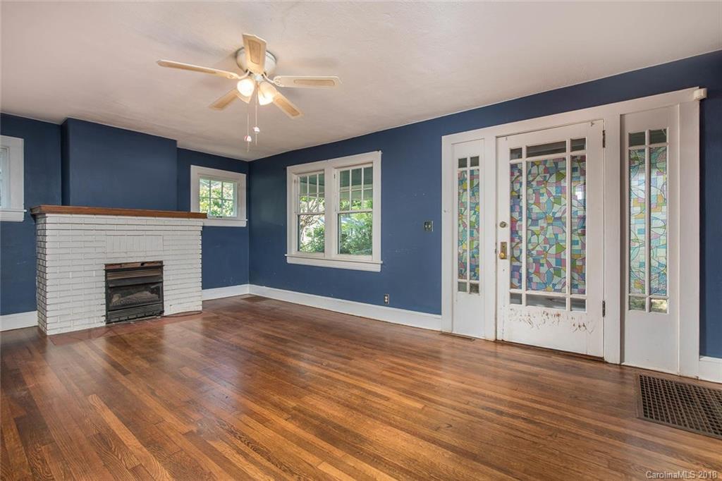 113 Arco Road Asheville NC 28805
