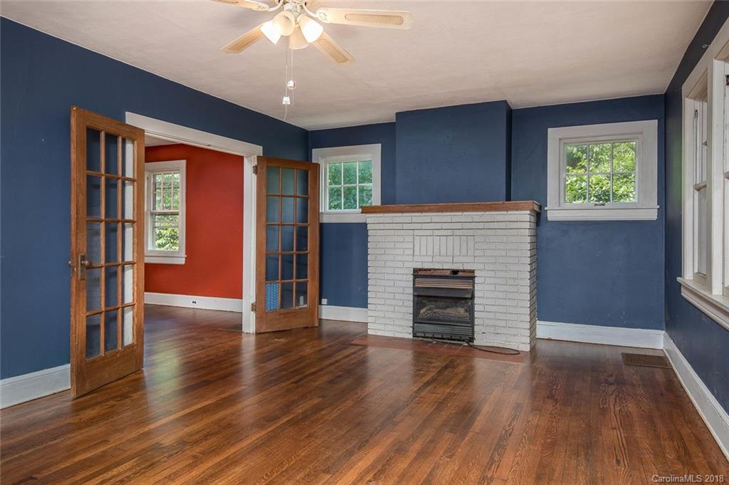 113 Arco Road Asheville NC 28805