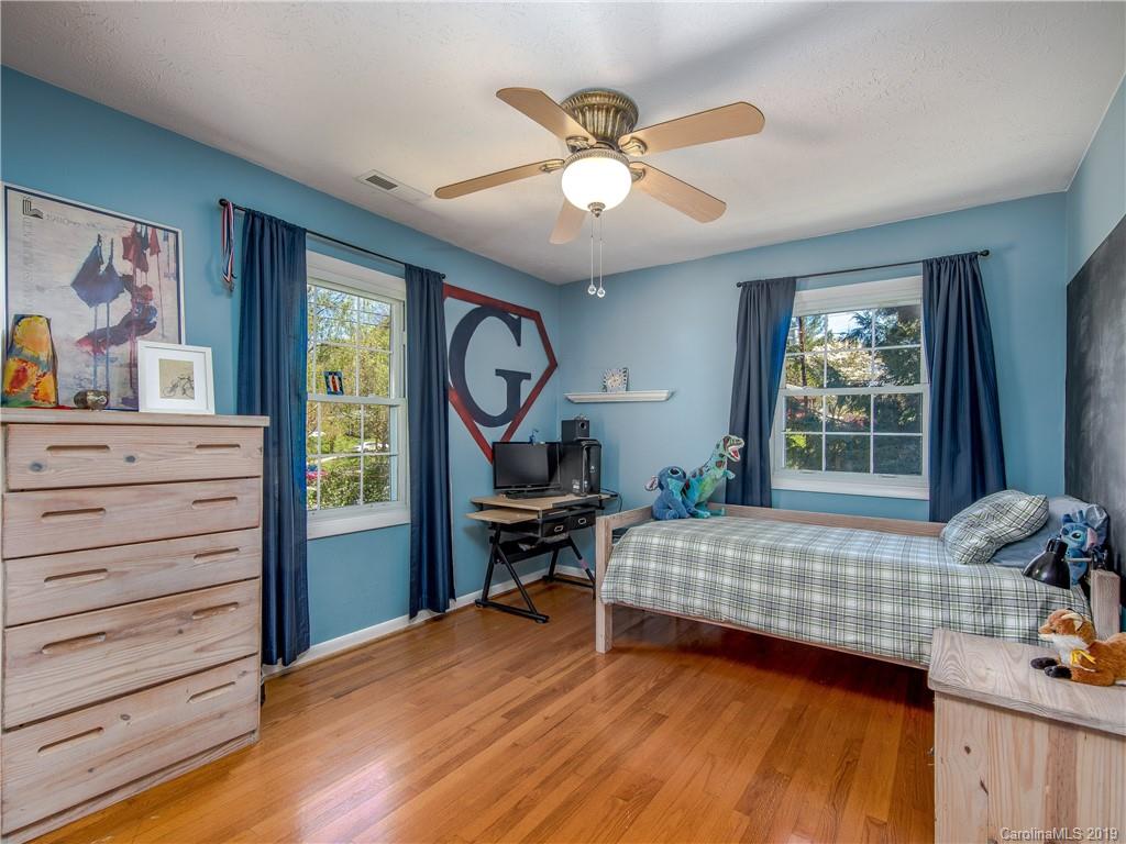 4 W Haith Drive Asheville NC 28801