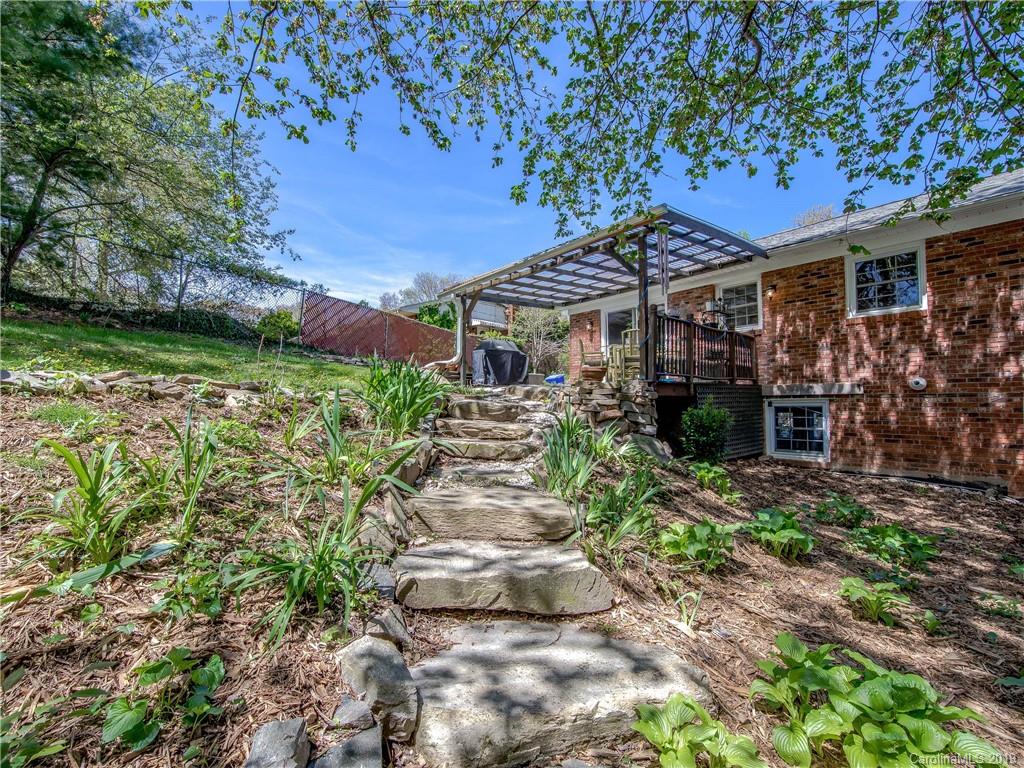 4 W Haith Drive Asheville NC 28801